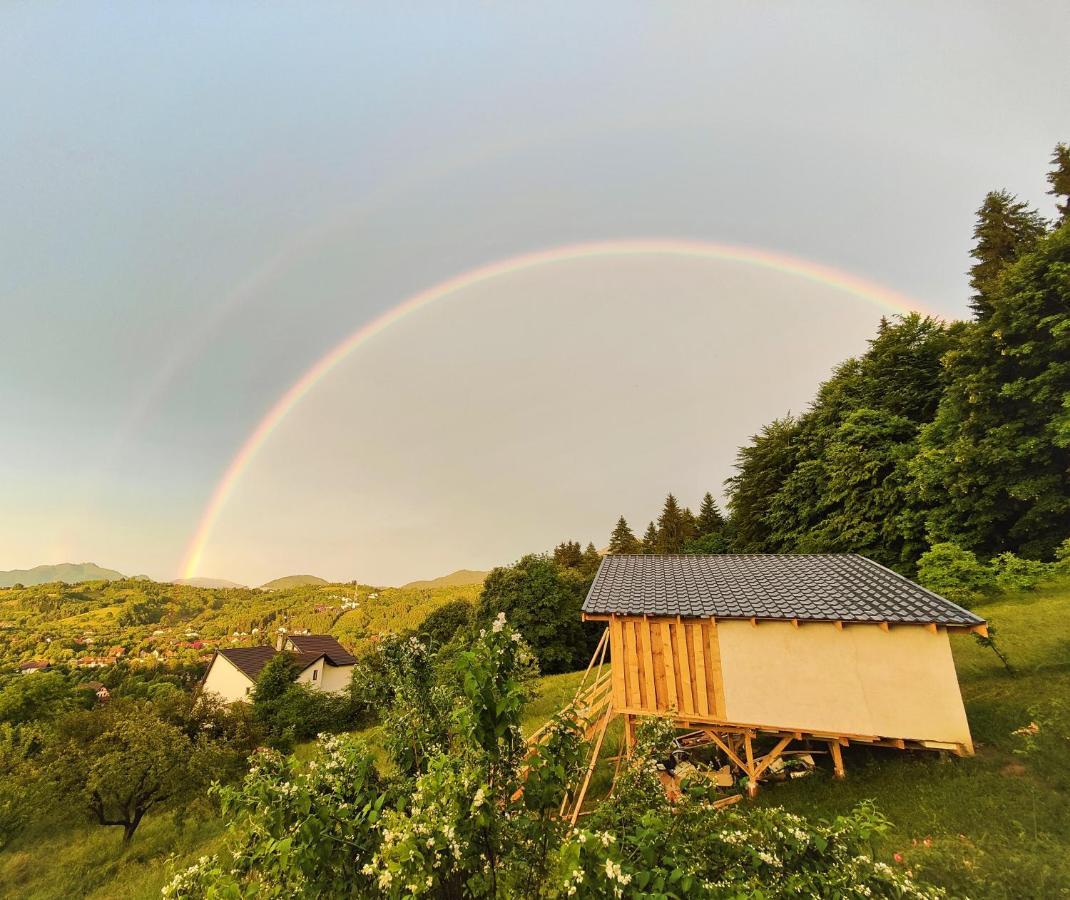 בראן Rainbow Chalet מראה חיצוני תמונה